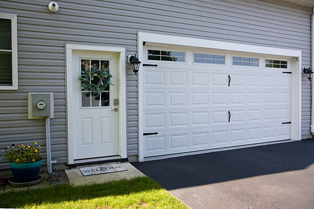 24/7 Emergency Garage Door Roller Replacement experts in Tyro, NC